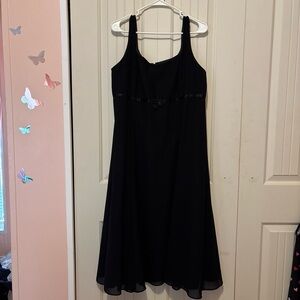 Black Sleeveless Midi Dress with Subtle Waist Detail